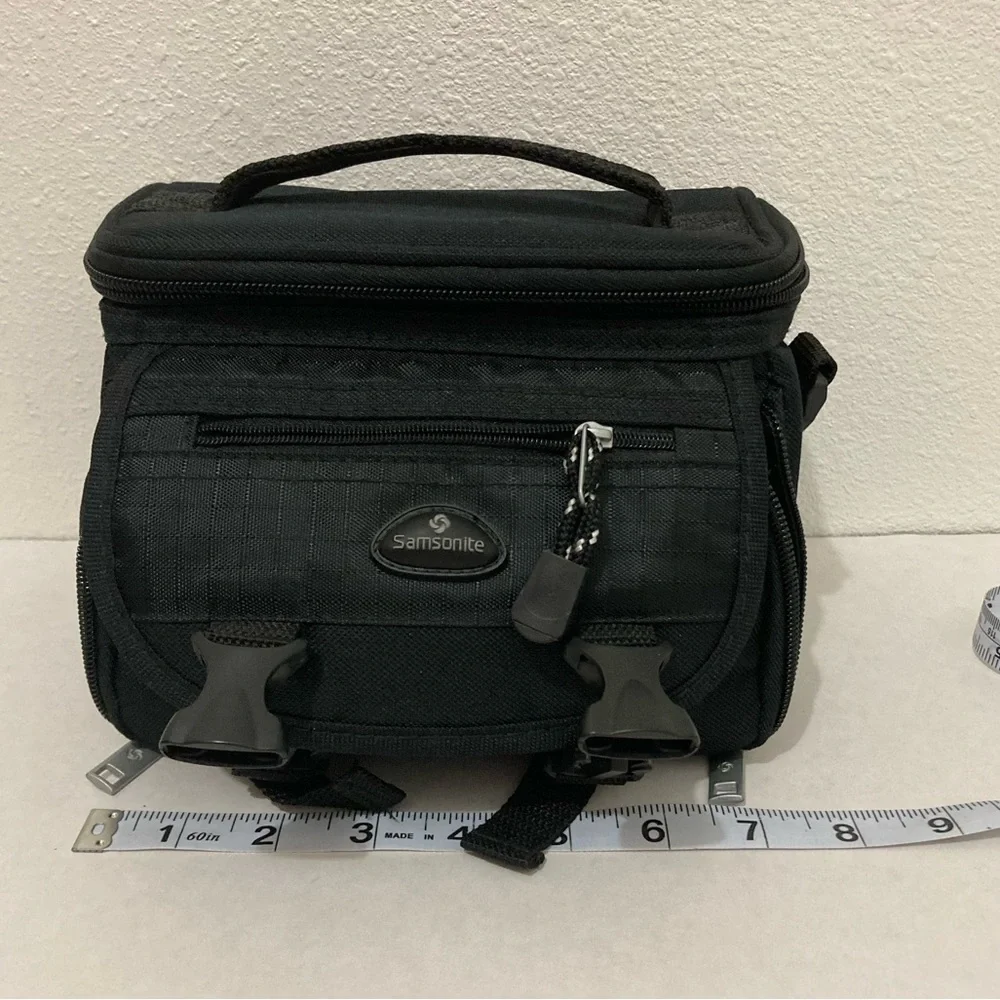 Samsonite Black Camera Case Bag Small Padded 5 Pockets compartment dividers